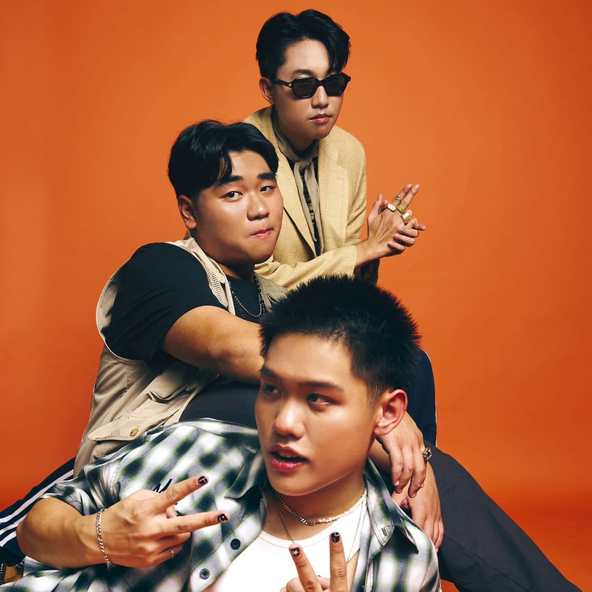 Get_to_know_the_three_wild_minds_behind_the_band_TRUMSEY_SPACEBAR_Photo_SQ_01_5fa3c38a5f.jpg