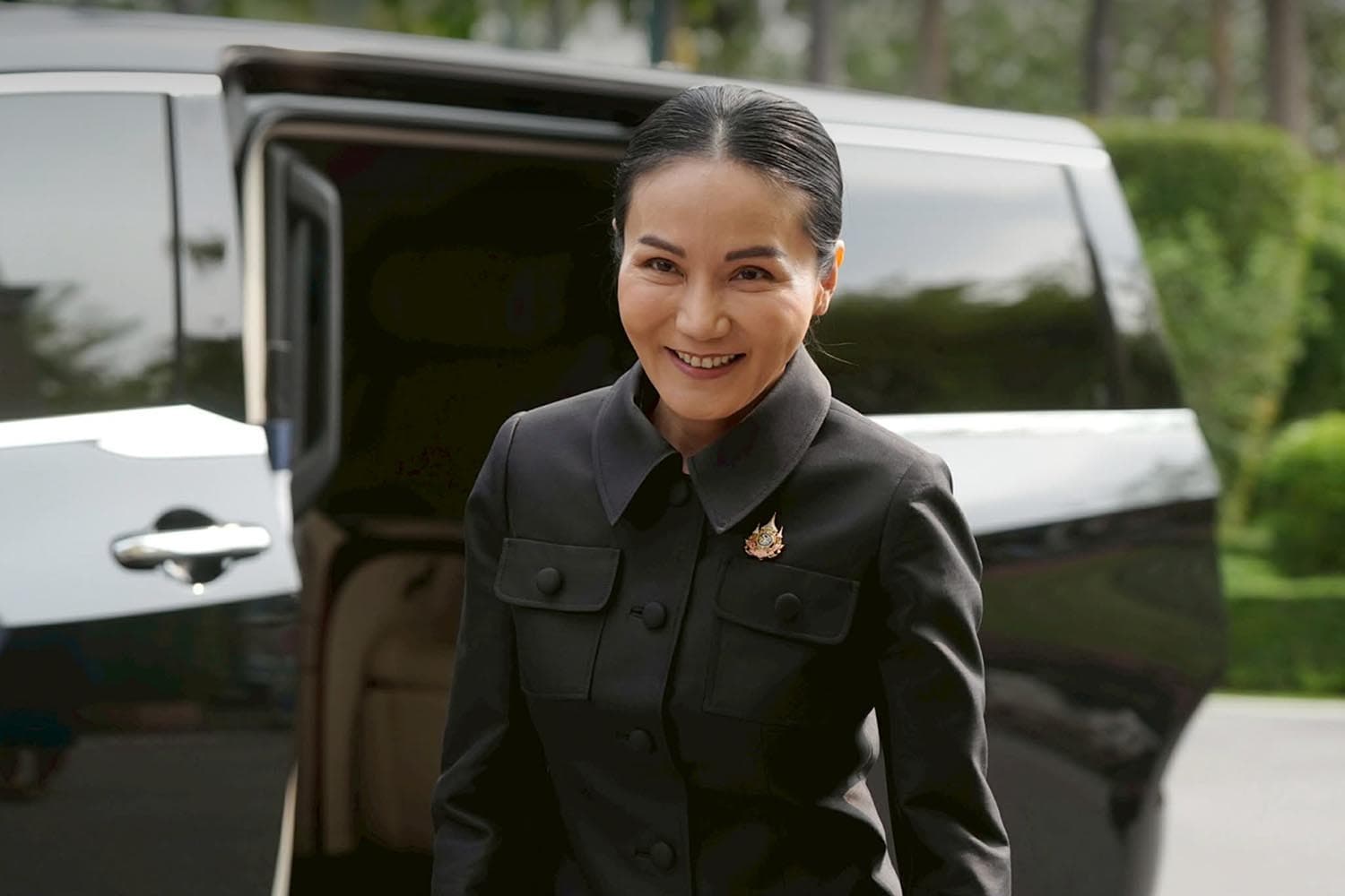 ประชุม ครม. ก่อนเริ่มยิ้ม-หลังอึมครึม ‘รมต.ภูมิใจไทย-กล้าธรรม’ ไร้ปฏิสัมพันธ์