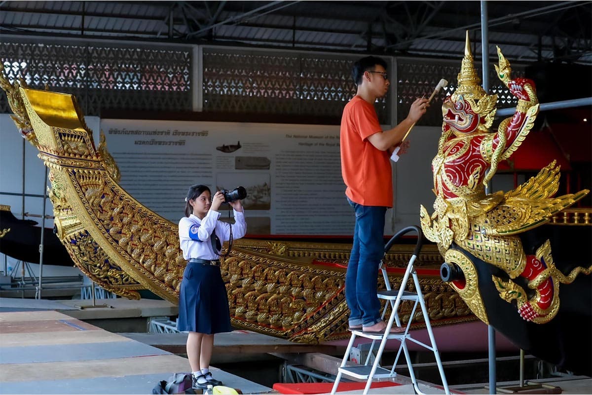 Grand_Royal_Barge_Procession_Young_Professional_SPACEBAR_Photo02_d7808f4e68.jpg
