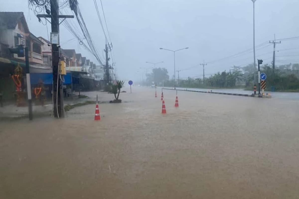 Heavy_rain_in_the_southern_region_Flooding_in_many_areas_SPACEBAR_Photo01_329859f16d.jpg