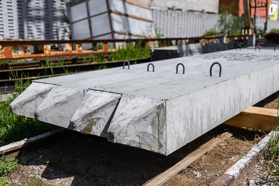 Industry_use_hydraulic_mortar_instead_portland_cement_concrete_SPACEBAR_Photo04_7be91e4971.jpeg