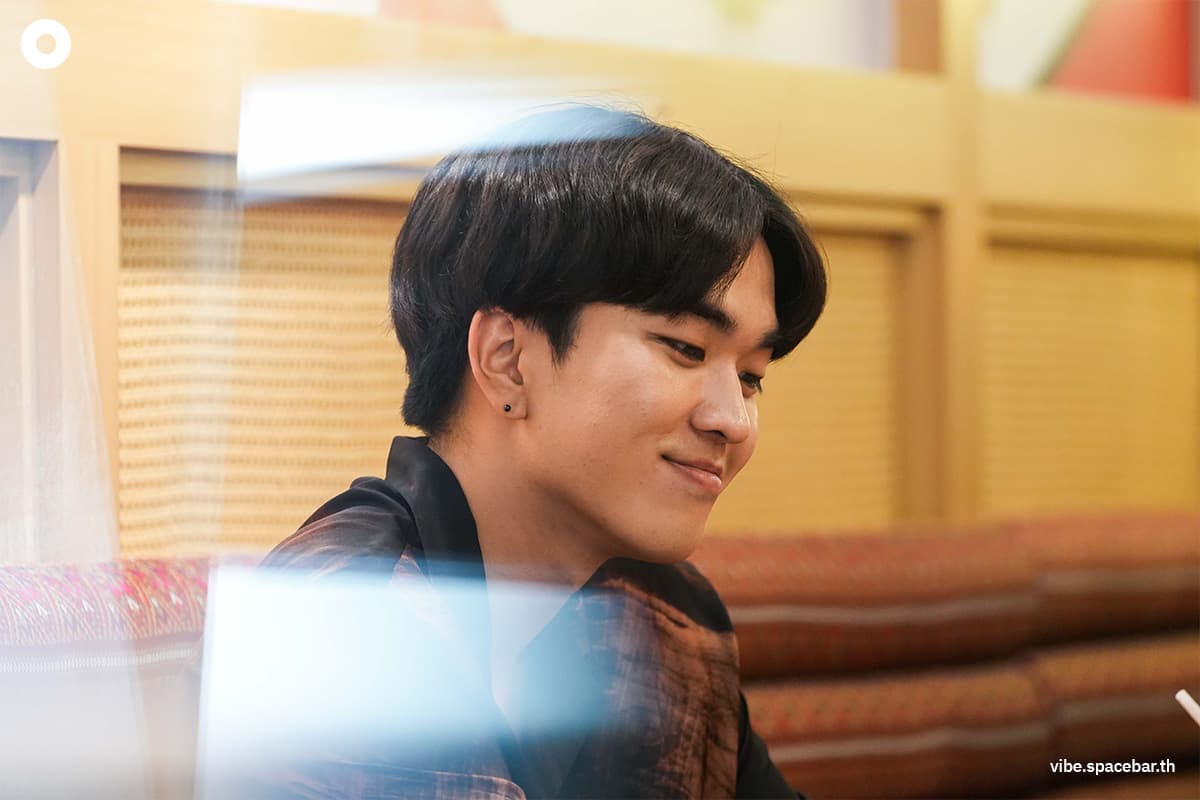 Interview_kyutae_oppa_the_way_to_be_SPACEBAR_Photo04_05c45ab728.jpeg
