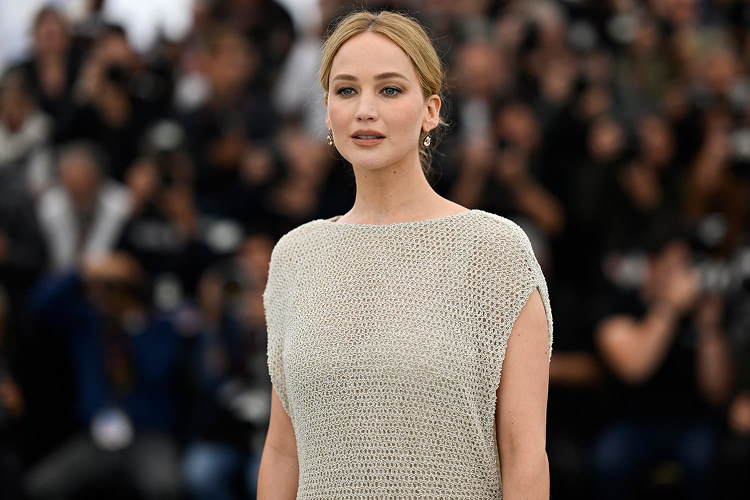 Jennifer_Lawrence_Produced_Bread_and_Roses_A_Documentary_Reflects_Lives_Of_Afghan_Women_SPACEBAR_Hero_eebc5657fe.jpeg