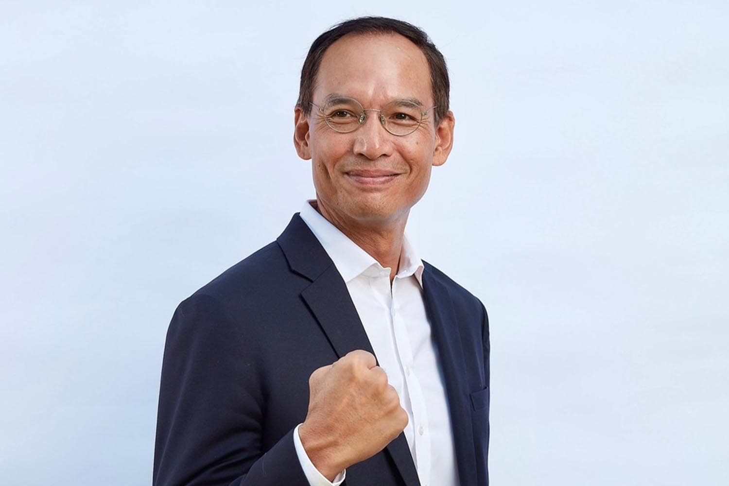 Korn_launches_a_debt_relief_project_Dismantling_the_financial_system_bureaus_to_help_Thai_people_SPACEBAR_Hero_23b5c40063.jpeg