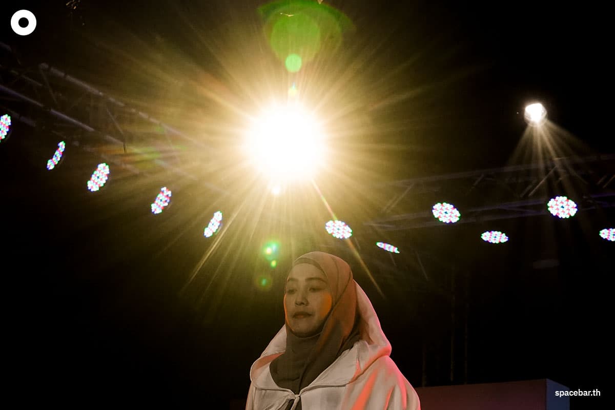 Local_Enterprises_Exposition_2023_fashion_hijab_SPACEBAR_Photo03_d1ef681d6d.jpeg
