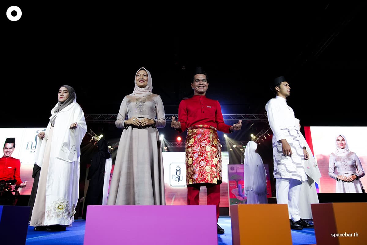 Local_Enterprises_Exposition_2023_fashion_hijab_SPACEBAR_Photo09_f7384b6bea.jpeg