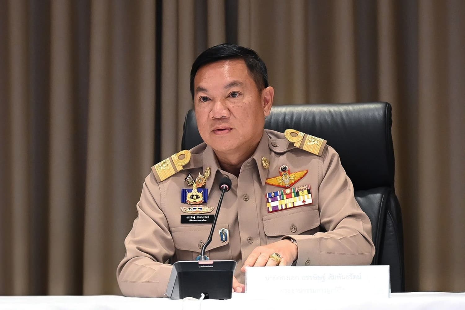 ‘มท.’ สั่งผู้ว่าฯ 76 จังหวัดรับมือ ‘วิกฤตพลังงาน’ จากสถานการณ์ตะวันออกกลาง