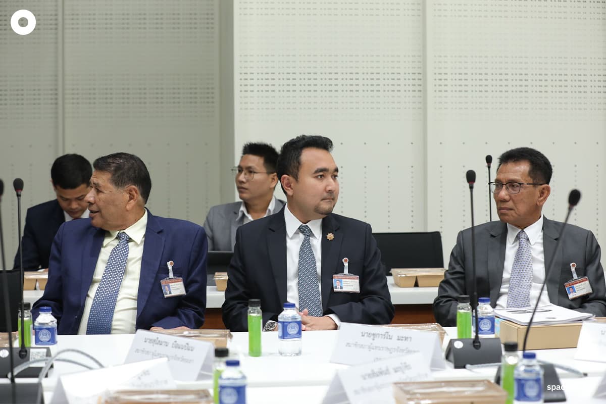 MP_for_Southern_Border_Provinces_support_repeal_of_the_Emergency_Decree_SPACEBAR_Photo01_5d09b9b59d.jpg