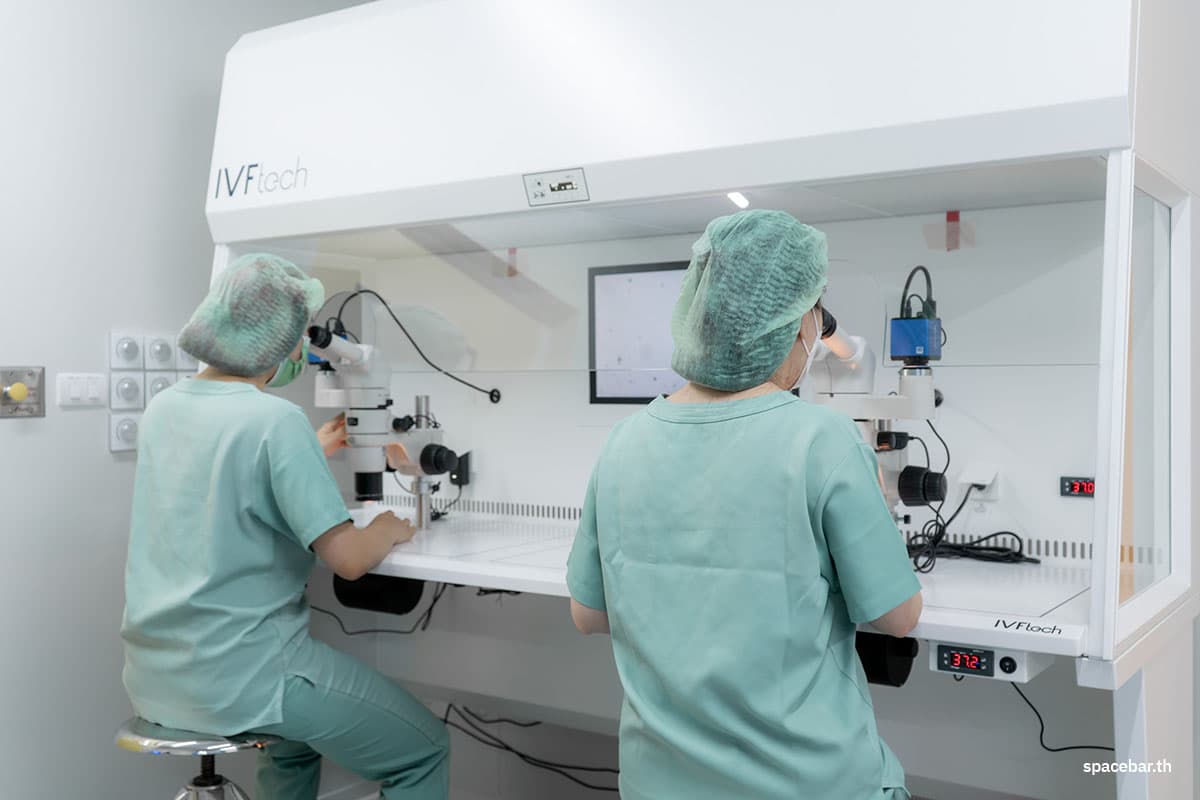 Med_Park_IVF_infertility_center_embyoscope_plus_SPACEBAR_Photo05_4982795194.jpeg