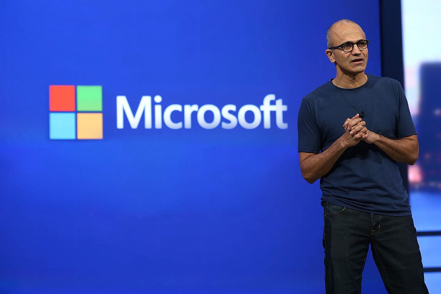 Microsoft_job_cuts_2023_SPACEBAR_Hero_104540c8f3.jpeg