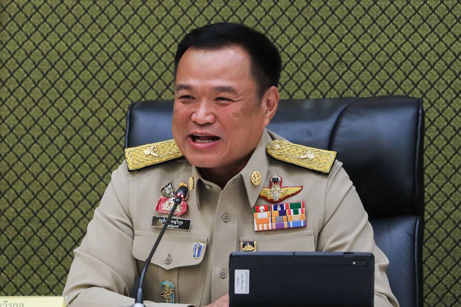 Ministry_of_Interior_joins_forces_with_police_to_suppress_influence_throughout_Thailand_SPACEBAR_Hero_7004ef97c1.jpg