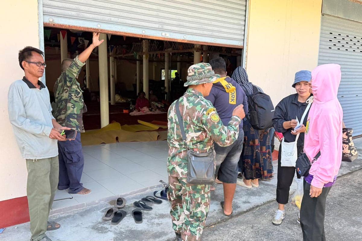 Mobilizing-park-officials-to-support-the-evacuation-of-people-from-the-Thai-Cambodian-border-SPACEBAR-Photo02.jpg
