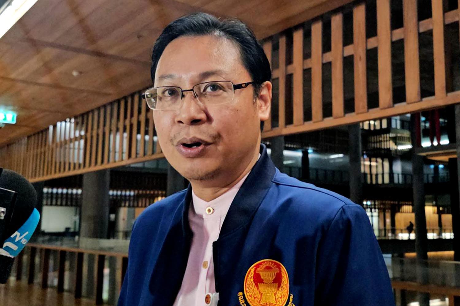 Nattawut_gave_an_interview_on_amending_the_Constitution_SPACEBAR_Hero_8cc1f3bef9.jpg