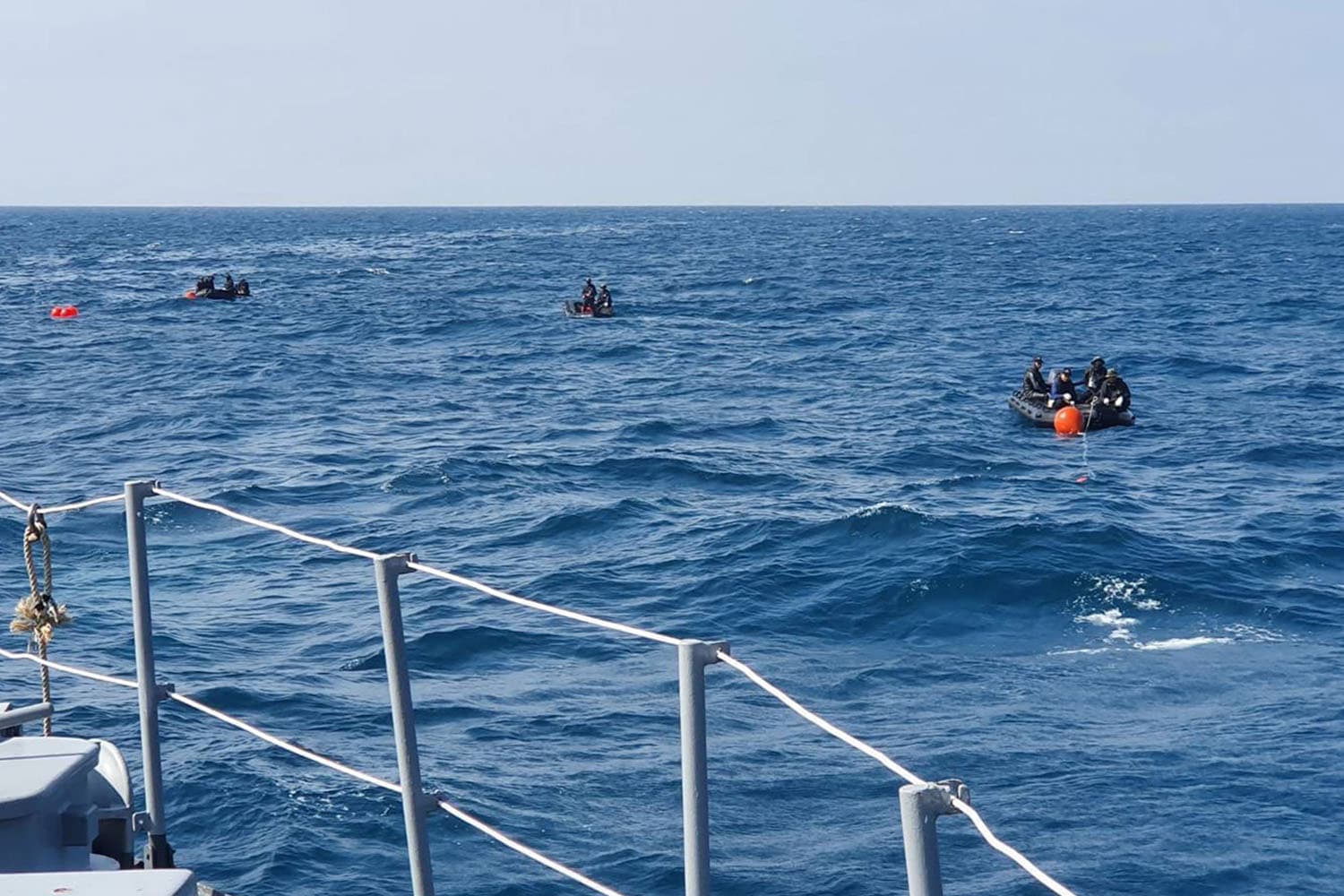 Navy_search_and_rescue_troops_HTMS_Sukhothai_ship_SPACEBAR_Hero_f73390d24d.jpeg
