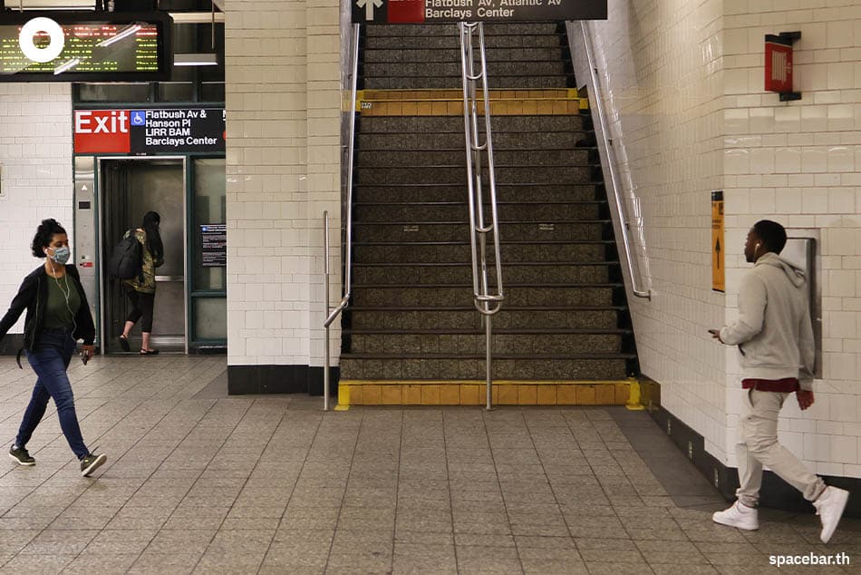 New_York_subway_crime_surge_40_percent_compared_2021_SPACEBAR_Photo01_c56b4fffde.jpeg