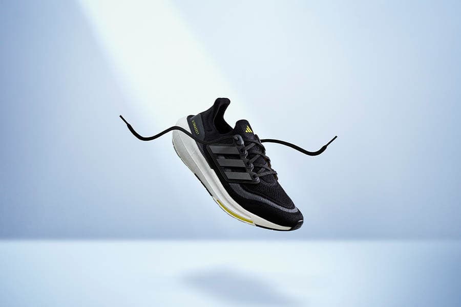 New_adidas_Ultraboost_light_released_SPACEBAR_Photo02_81708d1c57.jpeg