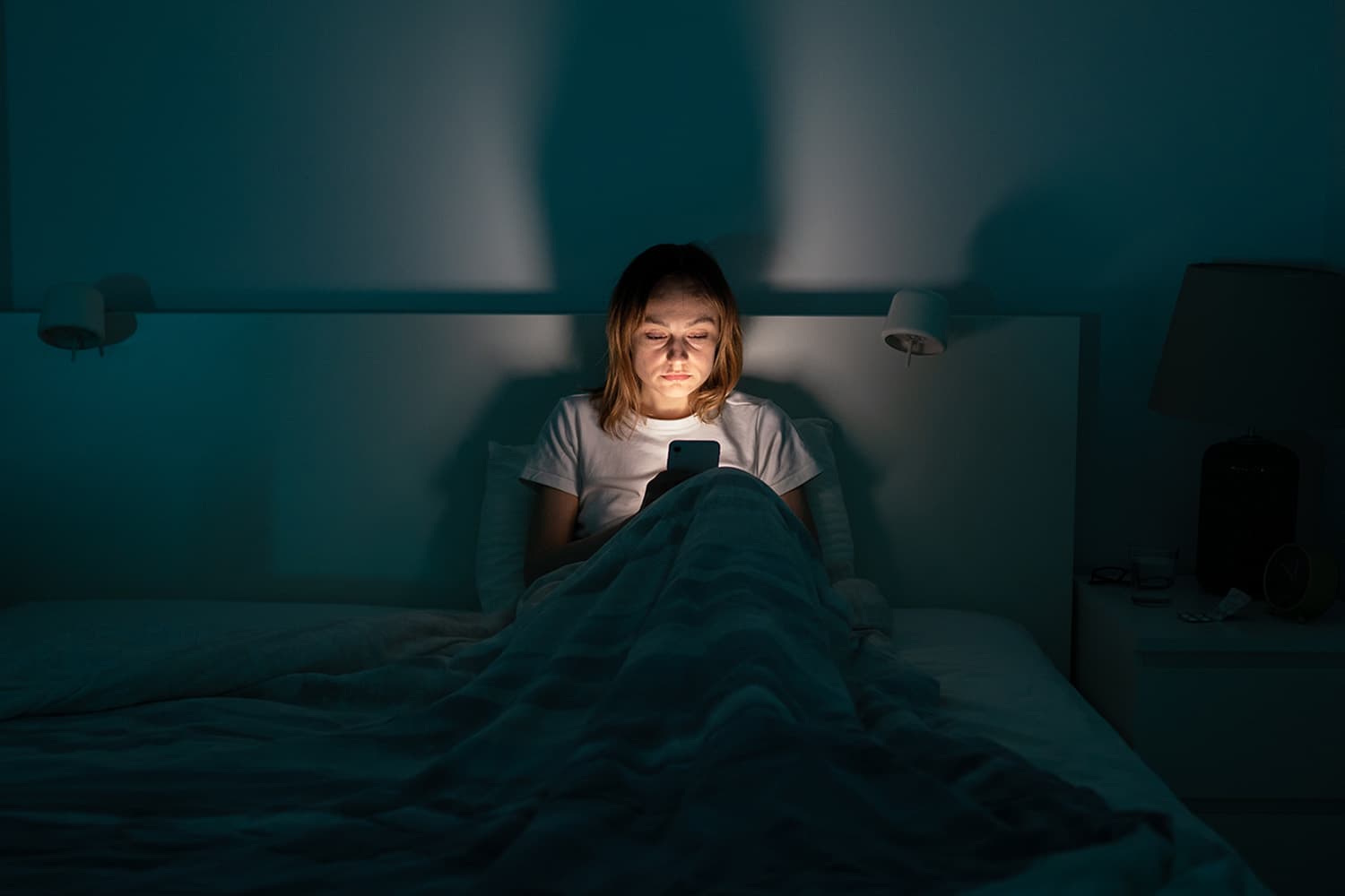 Night_owls_with_bad_habits_increase_risk_of_developing_diabetes_SPACEBAR_Hero_653424117a.jpg