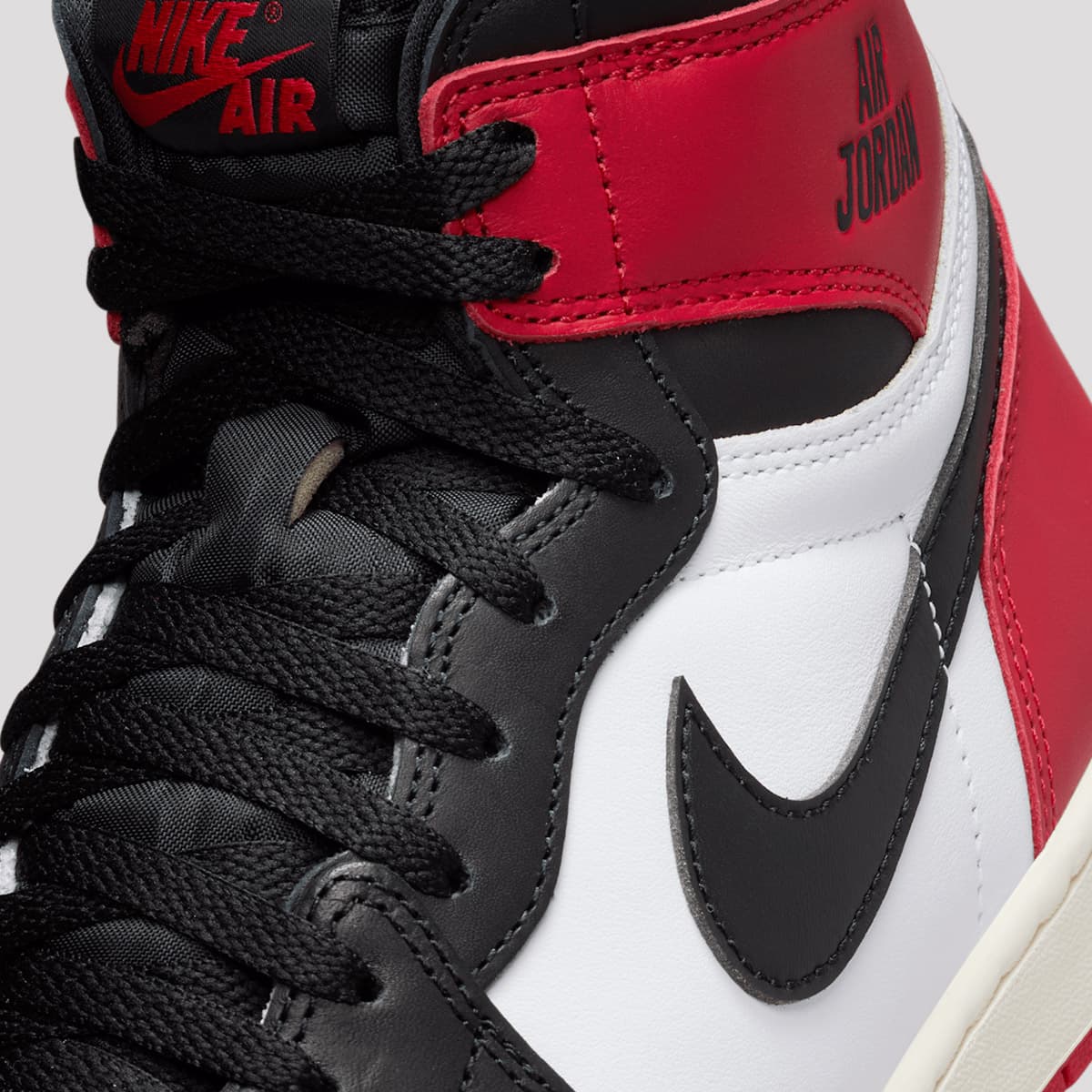 Nike_Air_Jordan_1_High_OG_Black_Toe_Reimagined_SPACEBAR_Photo_SQ_03_copy_975a6c0f81.jpg