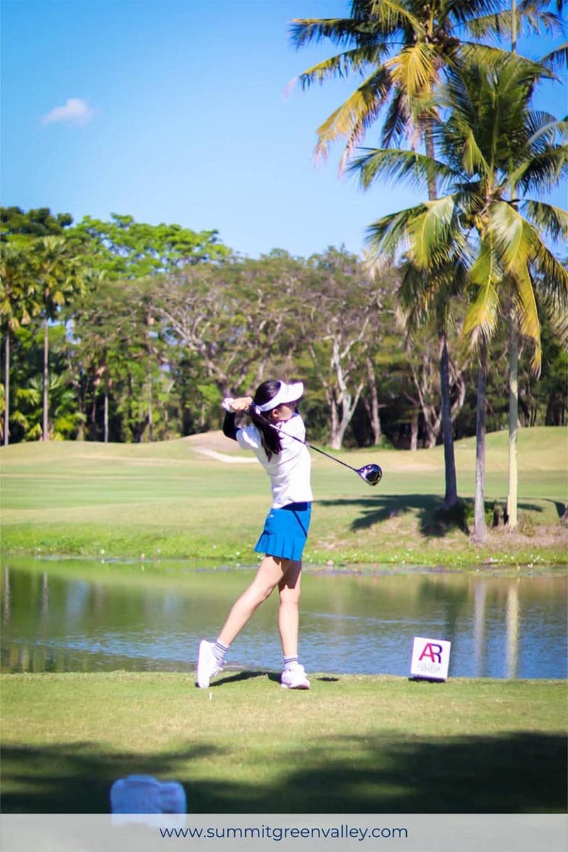 Northern_golf_course_business_is_booming_a_popular_target_SPACEBAR_Photo_V04_b90a16a728.jpg