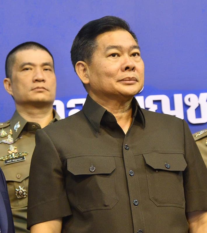ONCB-is-sweeping-across-Thailand-cracking-down-on-kratom-shops-SPACEBAR-Photo01.jpg