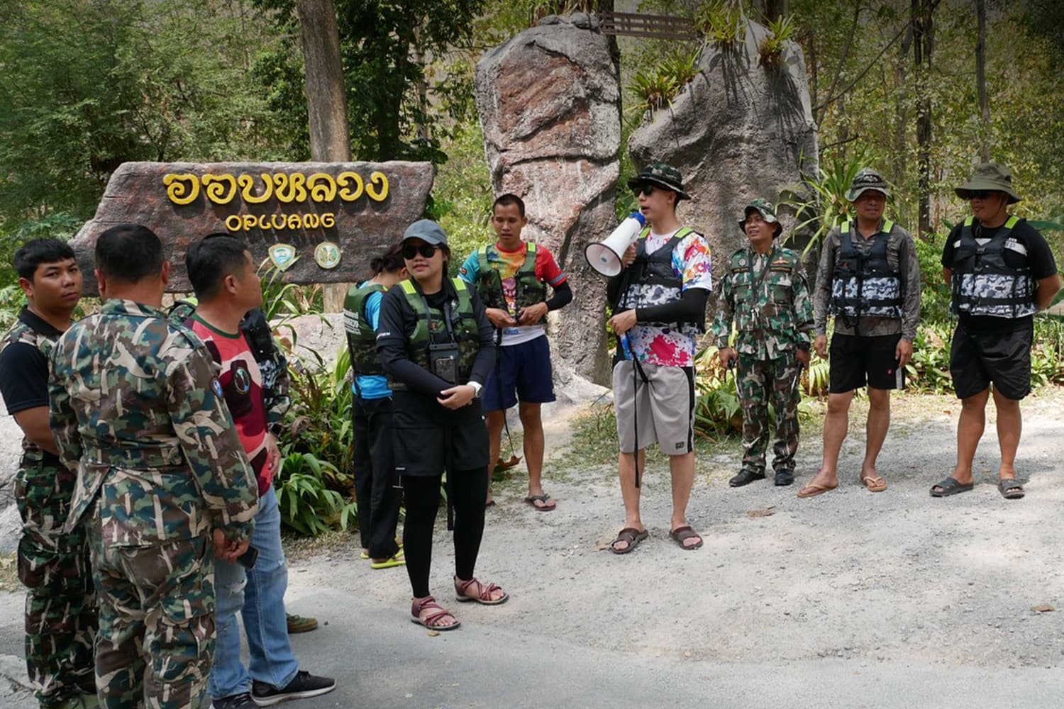 Ob_Luang_National_Park_organizes_Rubberthe_Nam_Chaem_River_SPACEBAR_Hero_d74be67a9e.jpg