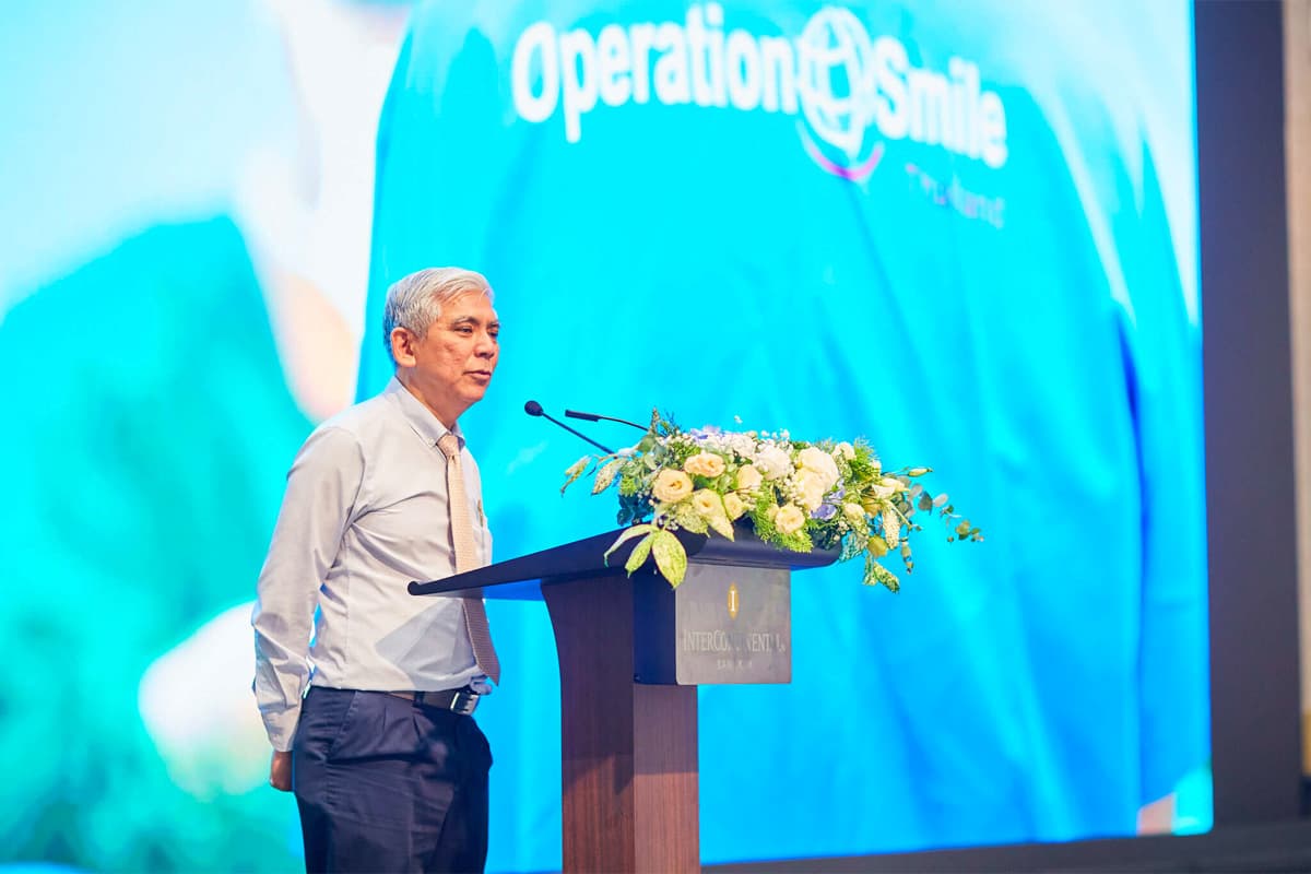 Operation_Smile_Foundation_helps_burn_patients_SPACEBAR_Photo03_7f7015f6ee.jpg