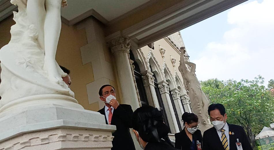 PM_Prayut_Waiting_to_see_the_situation_at_the_end_of_term_or_dissolving_the_parliament_SPACEBAR_Photo01_0c023a0a0d.jpeg