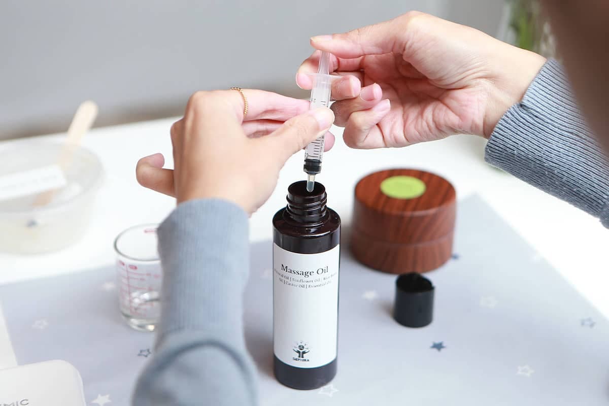 PR_unilever_recommend_beauty_tips_SPACEBAR_Photo01_1_15b2601000.jpeg