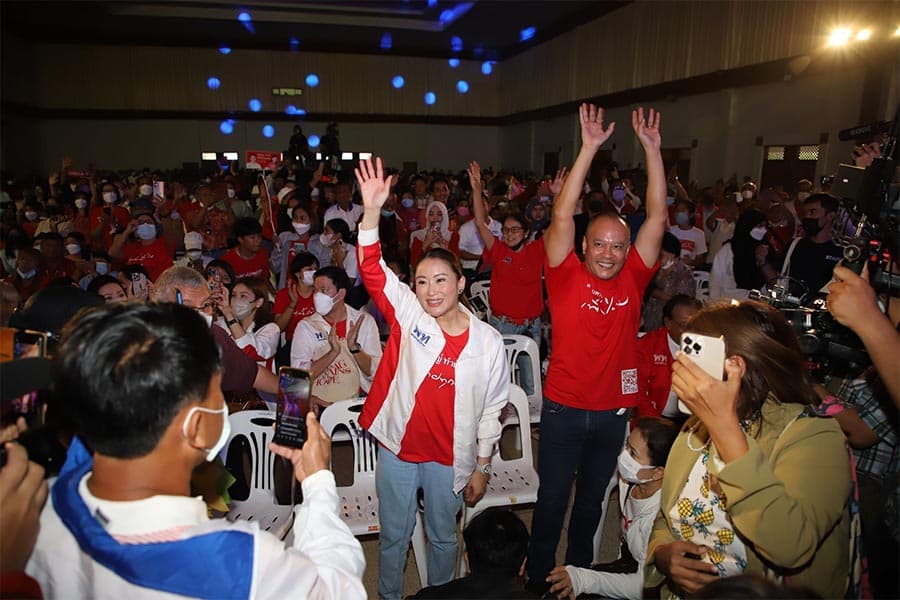 Paethongtarn_leads_Pheua_Thai_Party_visit_Nakhon_Si_Thammarat_SPACEBAR_Photo01_07669e19e6.jpeg