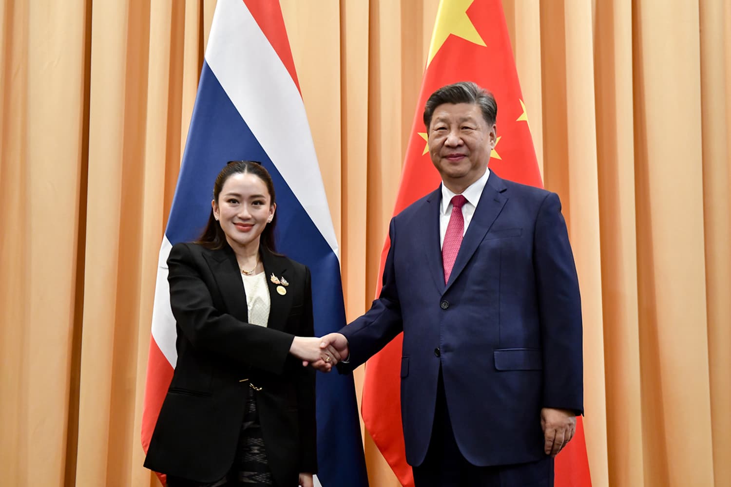 Paetongtarn_Bilateral_discussions_with_Xi_Jinping_SPACEBAR_Hero_b025d90eb9.jpg