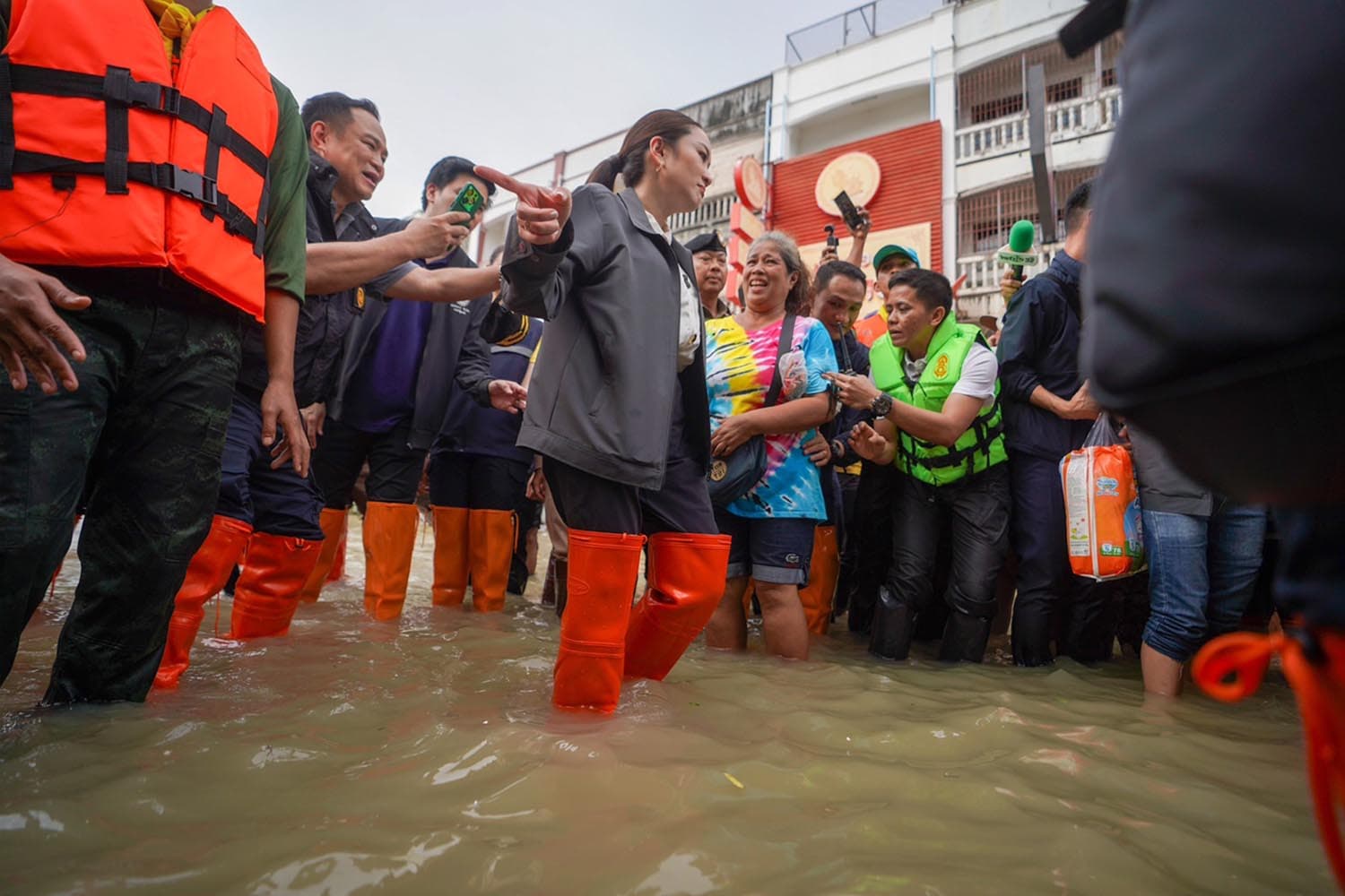 Paetongtarn_Nakornsrithammarat_Flood_SPACEBAR_Hero_f3a4a38af6.jpg