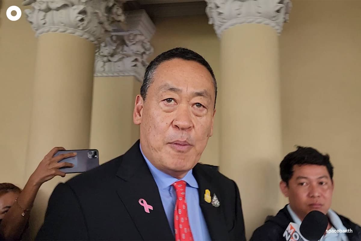 Paetongtarn_Thaksin_is_OK_not_answer_about_leader_of_Pheu_Thai_Party_SPACEBAR_Photo01_827873584c.jpg