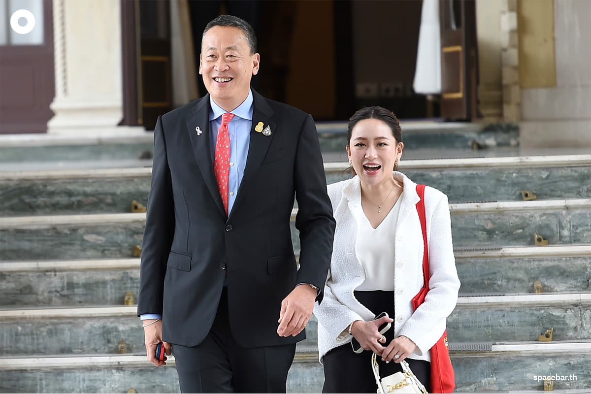 Paetongtarn_Thaksin_is_OK_not_answer_about_leader_of_Pheu_Thai_Party_SPACEBAR_Photo04_d49887a2d5.jpg