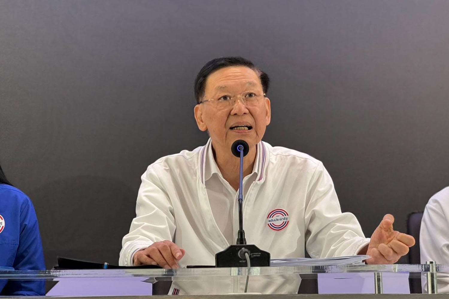 Paiboon_reveals_Oct_10_keep_an_eye_on_issue_that_will_shake_Pheu_Thai_Party_SPACEBAR_Hero_3cecb1006d.jpg