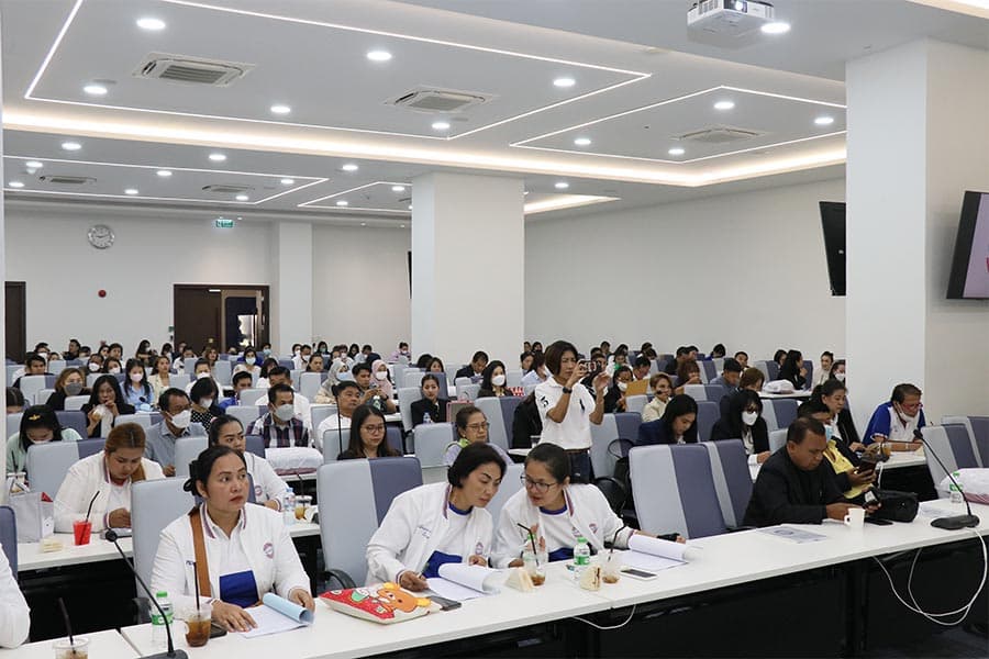 Palang_Pracharat_Party_tutoring_election_campaign_expense_regulations_SPACEBAR_Photo02_3c77084a95.jpeg