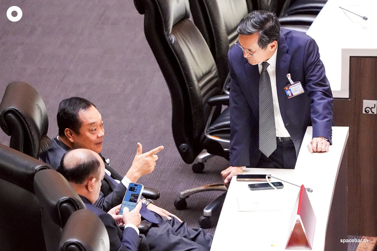 Parliment-Government-10apr26-SPACEBAR-Photo08.jpg