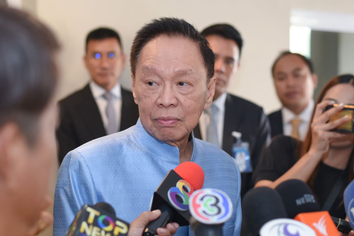 Patcharawat_responded_to_the_media_about_matters_within_the_ppp_SPACEBAR_Hero_84e427f3b9.jpg