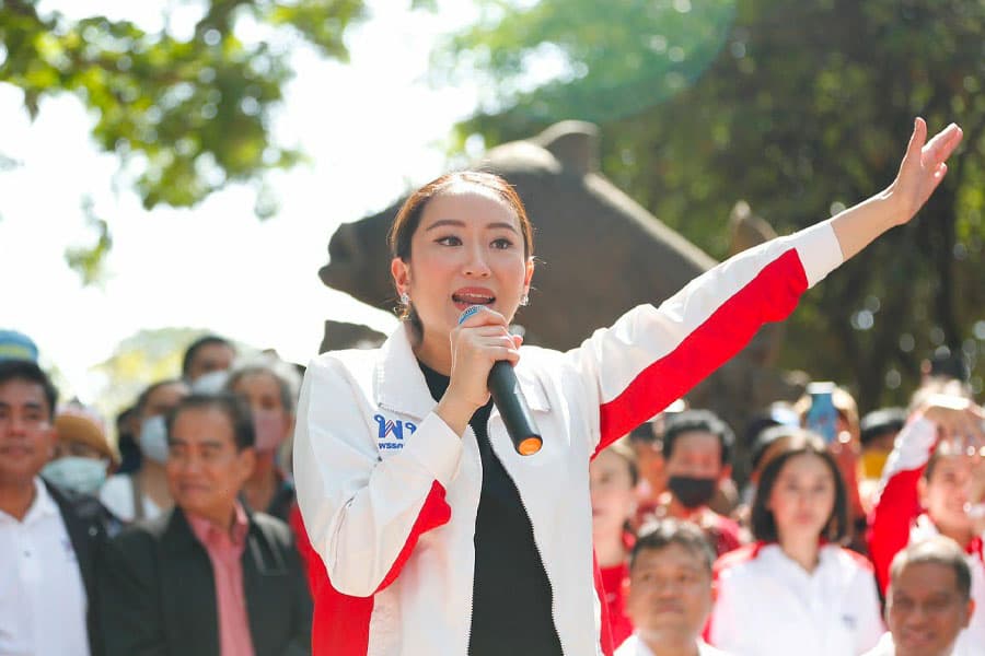 Phaethongthan_leads_Pheu_Thai_to_Ratchaburi_Ask_for_a_land_slide_for_the_provinces_SPACEBAR_Photo03_1b5856f0d9.jpeg