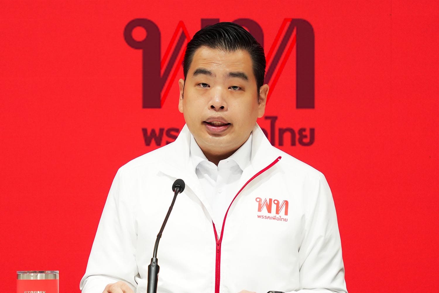‘เพื่อไทย’ ย้ำจุดยืนหนุนเจรจา ‘เจบีซี’ ไม่ยอมรับ ใช้ศาลโลกตัดสินปมไทย-กัมพูชา