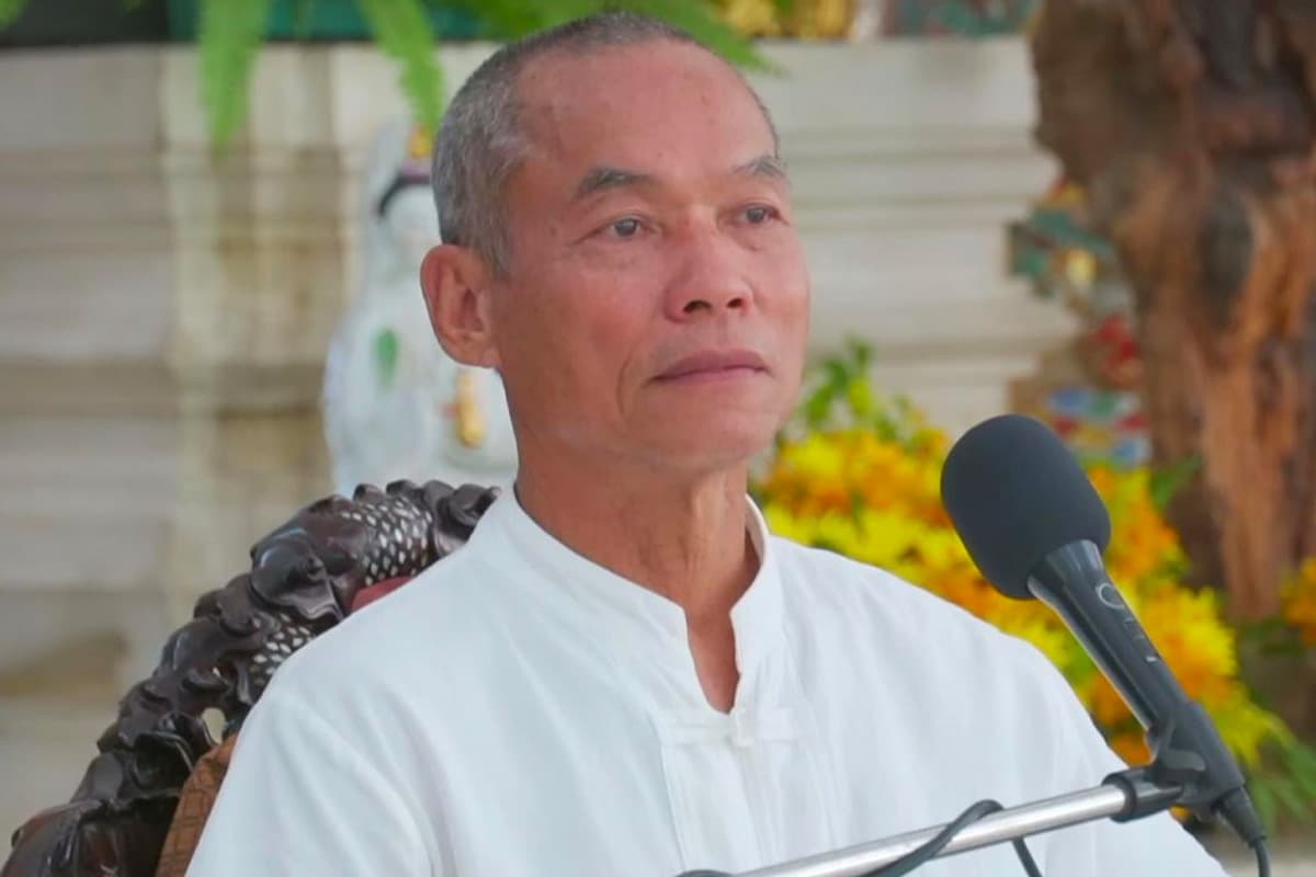 Pheu_Thai_Move_Forward_opens_battle_on_amnesty_issue_SPACEBAR_Photo03_c8395ef8d3.jpg