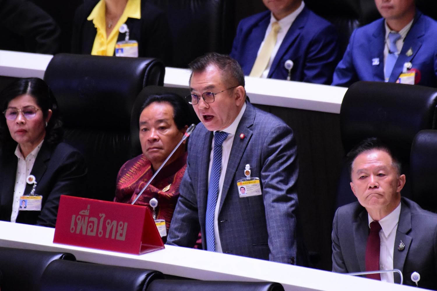 Pheu_Thai_Party_discussion_on_PM_nephew_business_is_linked_to_Du_Hao_SPACEBAR_Hero_25b4b193ca.jpeg
