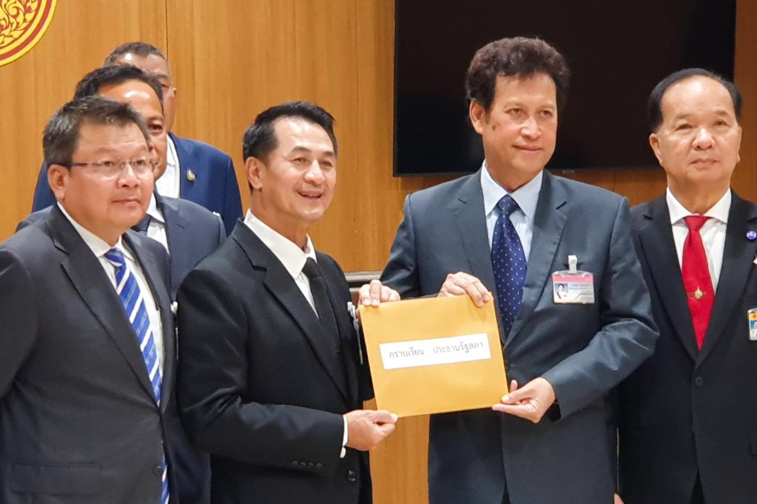 Pheu_Thai_Party_submits_amendments_to_the_constitution_SPACEBAR_Hero_98a5e96551.jpeg