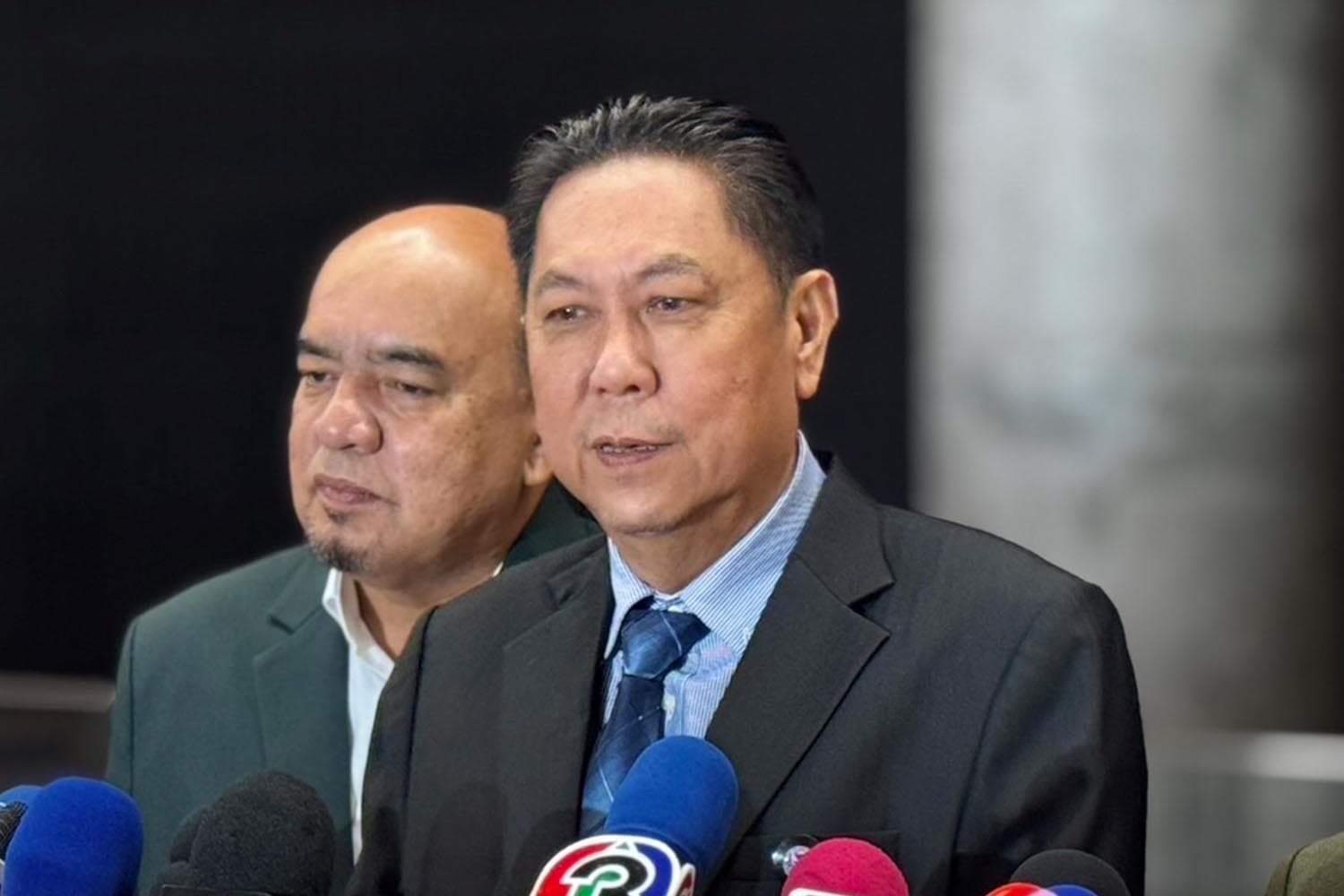 Pheu_Thai_is_preparing_to_request_a_resolution_from_the_M_Ps_to_approve_the_draft_amendment_to_the_constitution_SPACEBAR_Hero_c7b182b3c2.jpg
