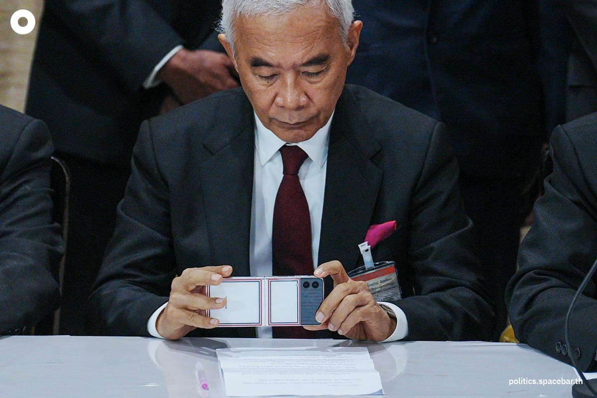 Pheuthai_Party_and_6_Parties_form_a_government_break_up_political_poles_SPACEBAR_Photo03_50c0f93669.jpeg