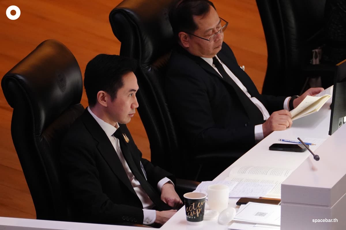 Photo-StoryAnutin-delivers-his-policy-statement-to-Parliament-SPACEBAR-Photo05.jpg