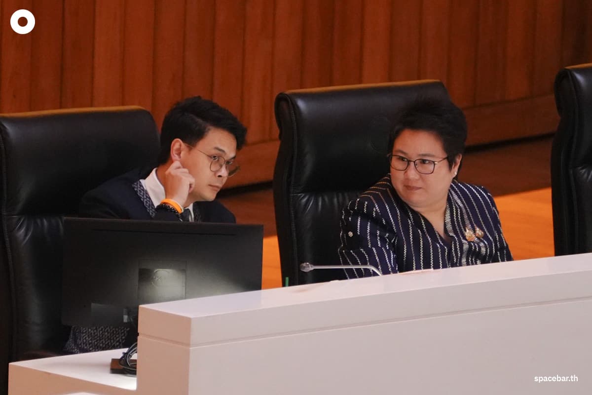 Photo-StoryAnutin-delivers-his-policy-statement-to-Parliament-SPACEBAR-Photo10.jpg