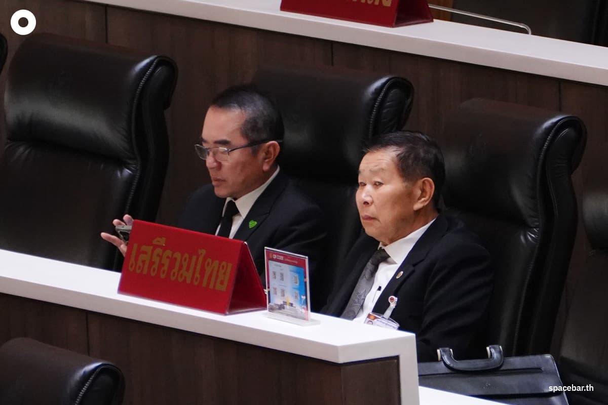 Photo-StoryAnutin-delivers-his-policy-statement-to-Parliament-SPACEBAR-Photo13.jpg