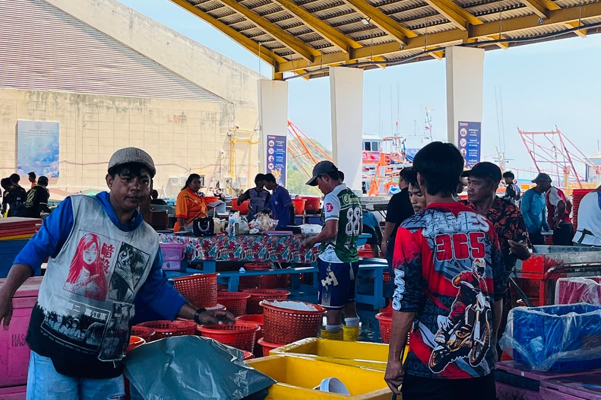 Phuket-fishermen-are-reeling-from-high-fuel-prices-fearing-a-disruption-SPACEBAR-Photo11.jpg