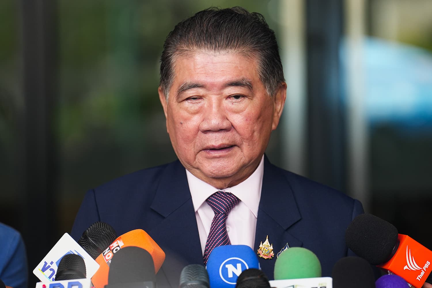 พูดมาเป็นเดือนแล้ว! ‘ภูมิธรรม’ โต้ข่าว ‘ดีลพลิกขั้ว’ ล้มรัฐบาล