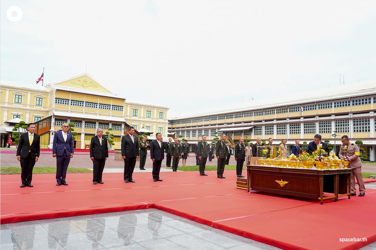 Phumtham_Minister_of_Defense_SPACEBAR_Photo04_7c2ca00159.jpg